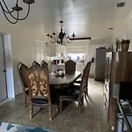 Private Suite Inside Shared Home - Vida Room